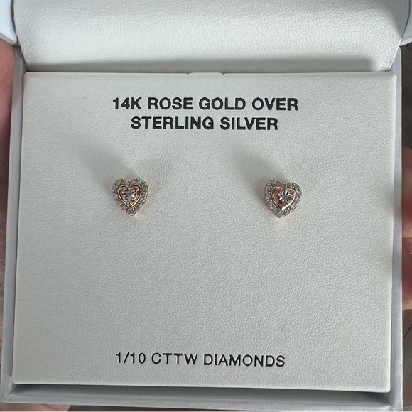 NEW Macy's Heart Earrings 14kt Rose Gold Over Sterling Silver 1/10kt Diamond - Picture 2 of 2